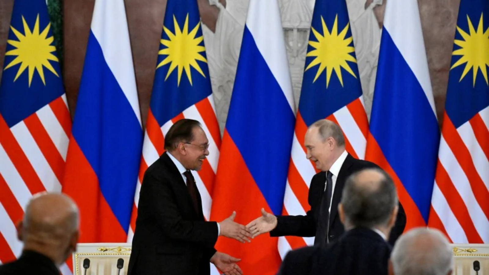 anwar-putincv
